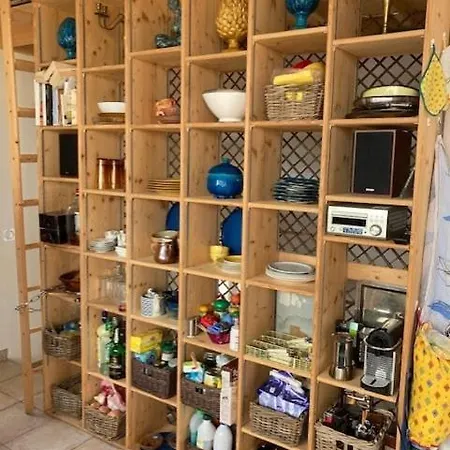 Bastidon, 5 People Near Beach, Sea View, Quiet Le Lavandou