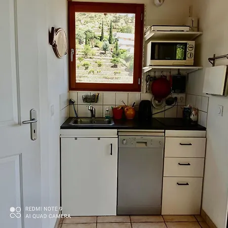 Bastidon, 5 People Near Beach, Sea View, Quiet